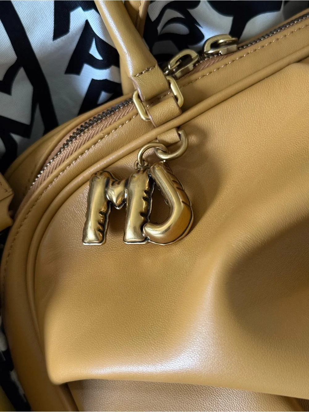 Marc Jacob The Wave Large | Lamb Leather Satchel | Sand Dune NWT